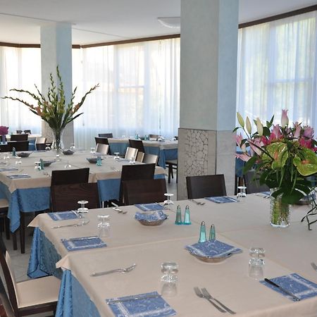 Hotel Real Cervia Extérieur photo
