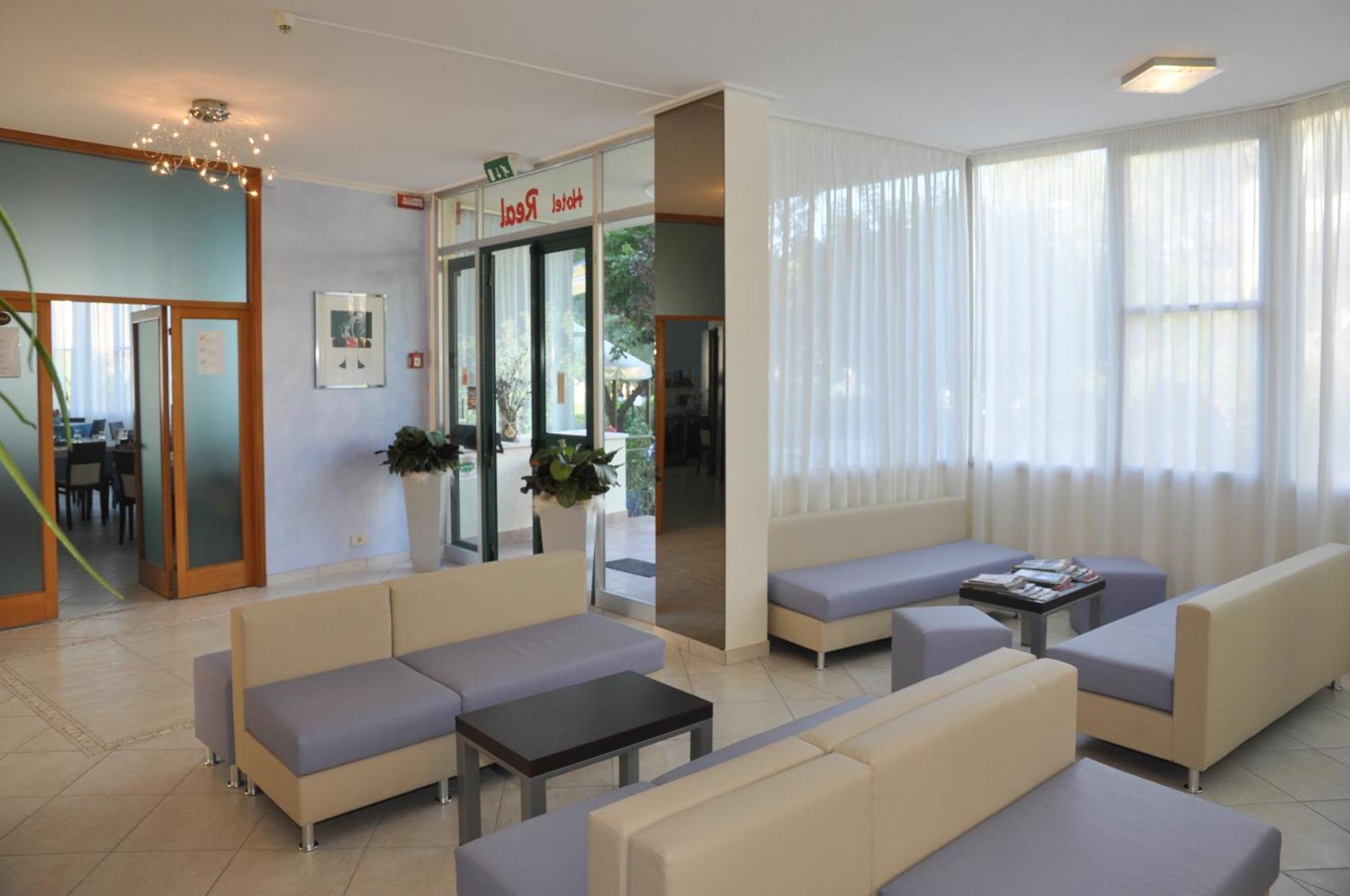 Hotel Real Cervia Extérieur photo