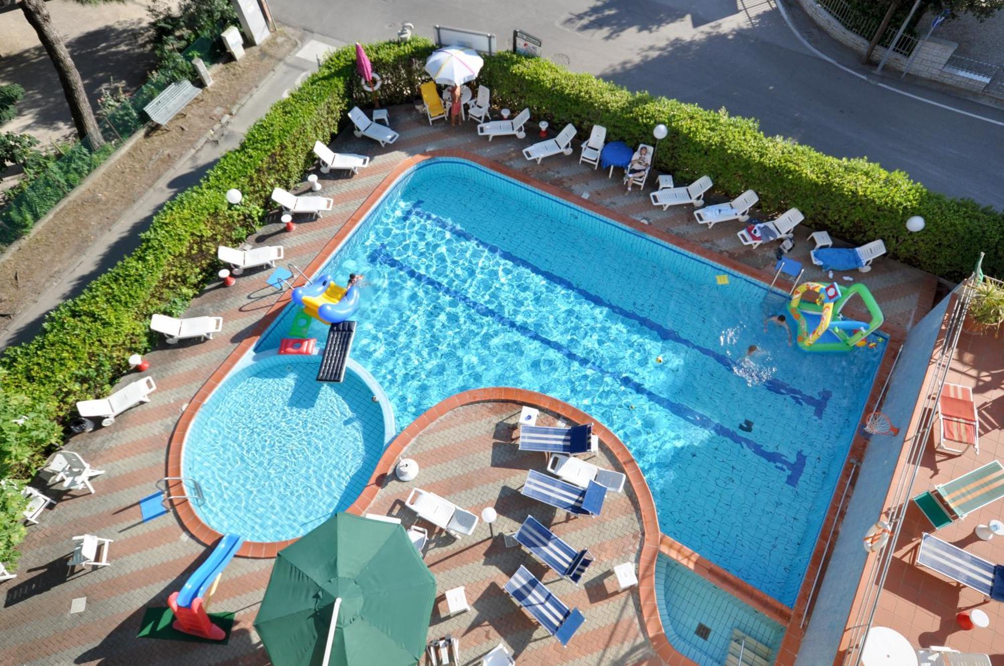 Hotel Real Cervia Extérieur photo